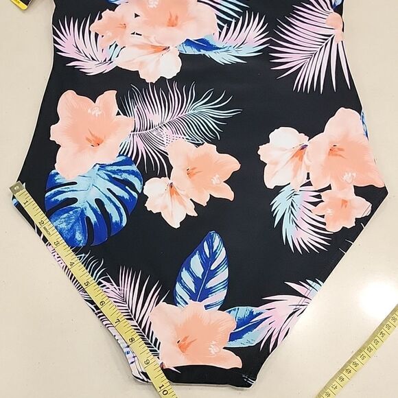 DKNY Floral Hawaiian One Piece Tummy Control Bathing Suit Swimsuit - Size Medium - Picture 13 of 14